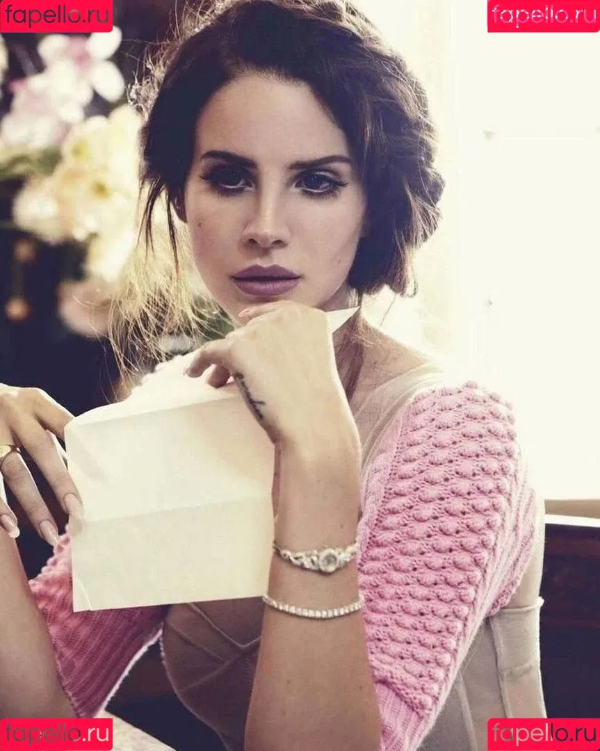 Lana Del Rey Onlyfans Photo Gallery 