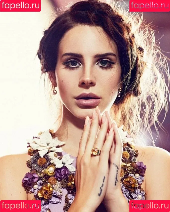 Lana Del Rey Onlyfans Photo Gallery 
