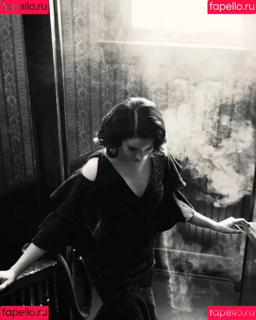Lana Del Rey Onlyfans Photo Gallery 