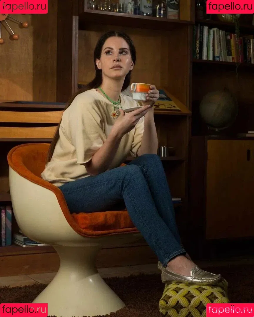 Lana Del Rey Onlyfans Photo Gallery 
