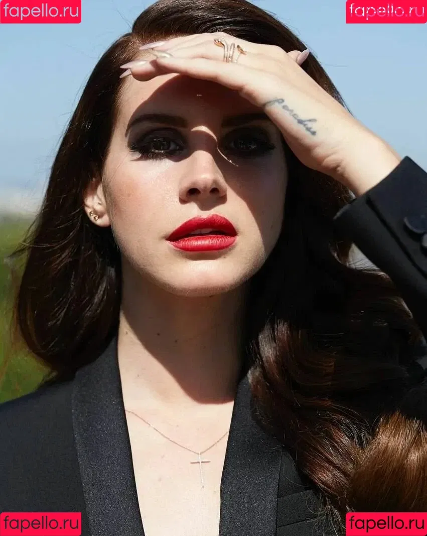 Lana Del Rey Onlyfans Photo Gallery 