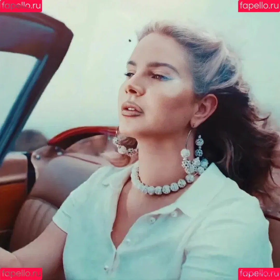 Lana Del Rey Onlyfans Photo Gallery 
