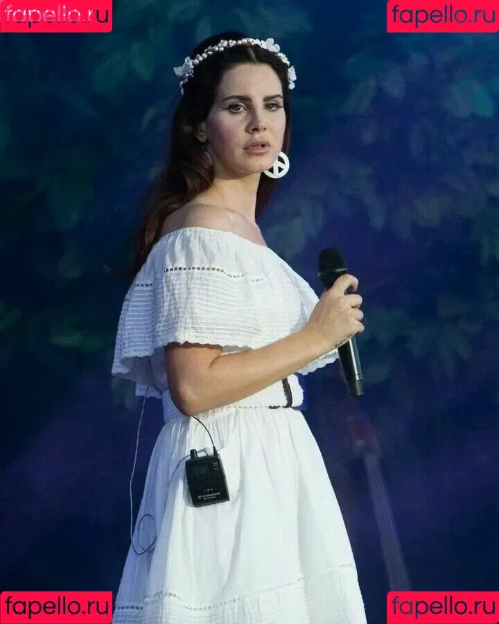 Lana Del Rey Onlyfans Photo Gallery 