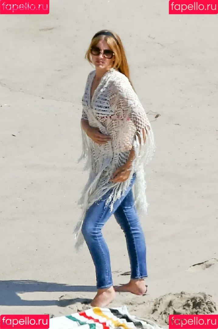 Lana Del Rey Onlyfans Photo Gallery 