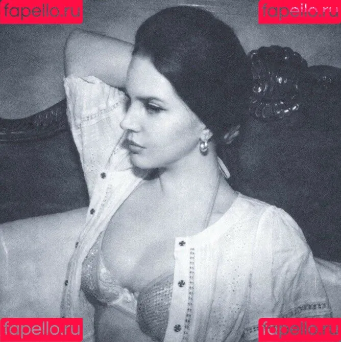 Lana Del Rey Onlyfans Photo Gallery 