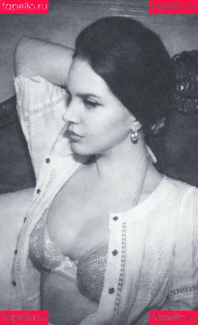Lana Del Rey Onlyfans Photo Gallery 