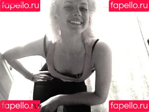 Lana Del Rey Onlyfans Photo Gallery 
