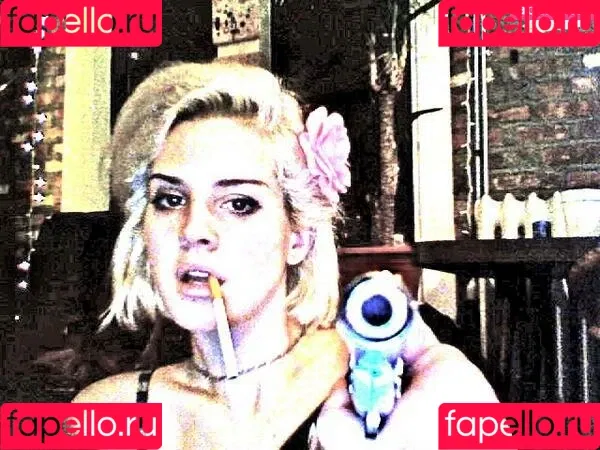 Lana Del Rey Onlyfans Photo Gallery 