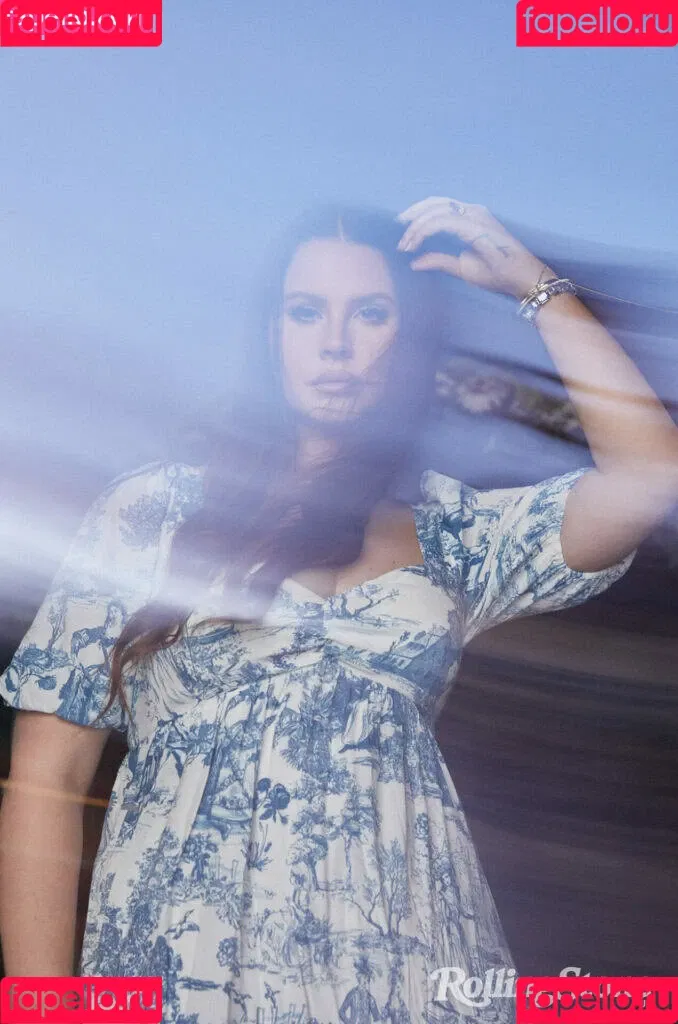 Lana Del Rey Onlyfans Photo Gallery 