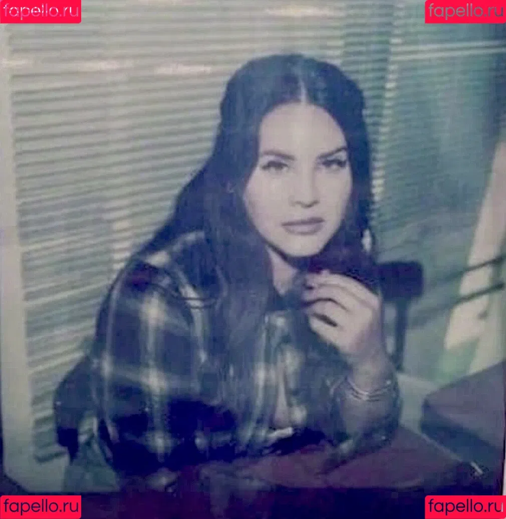 Lana Del Rey Onlyfans Photo Gallery 