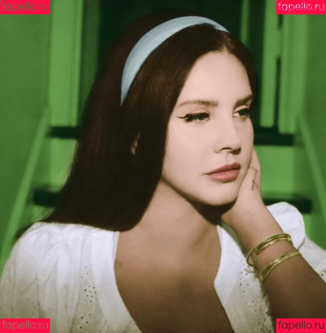 Lana Del Rey Onlyfans Photo Gallery 