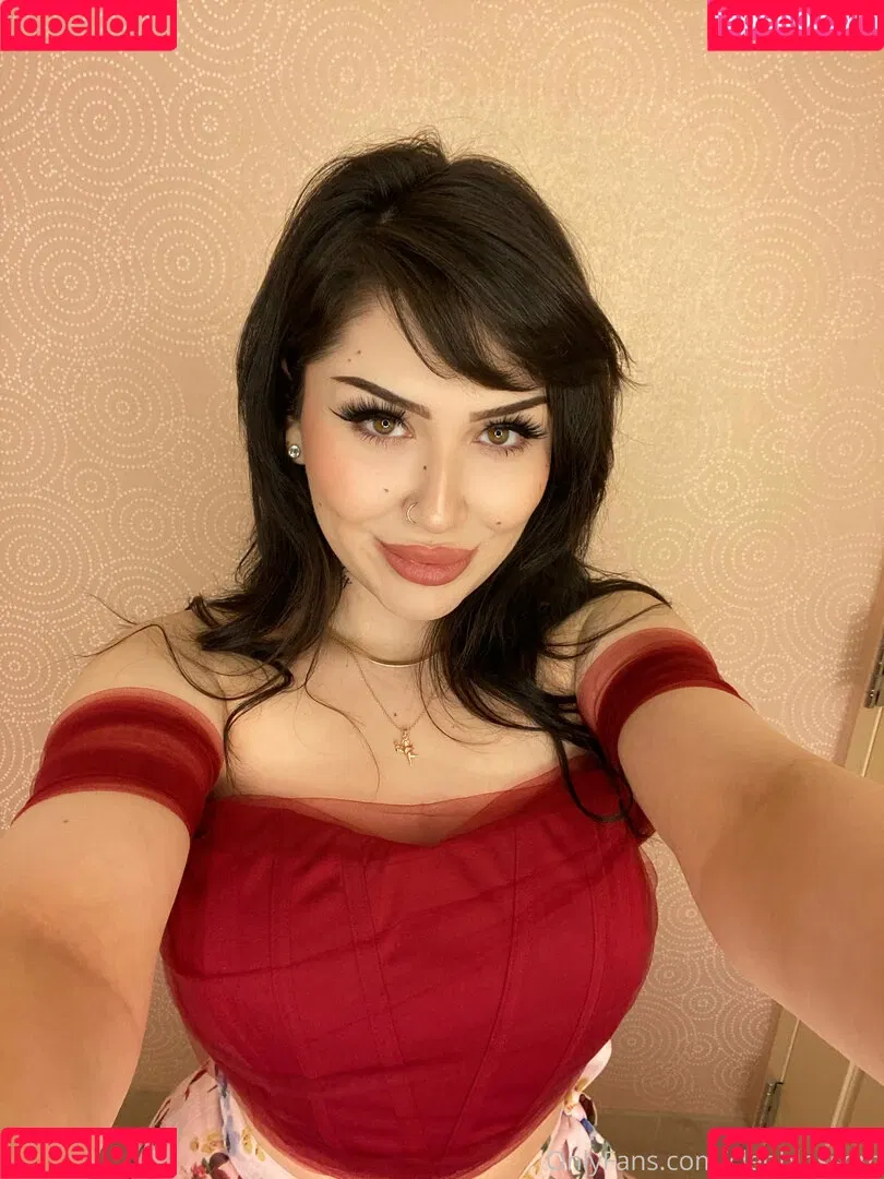 cleoblossom Onlyfans Photo Gallery 