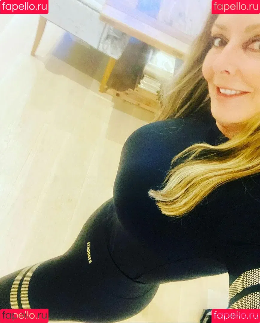 Carol Vorderman Onlyfans Photo Gallery 