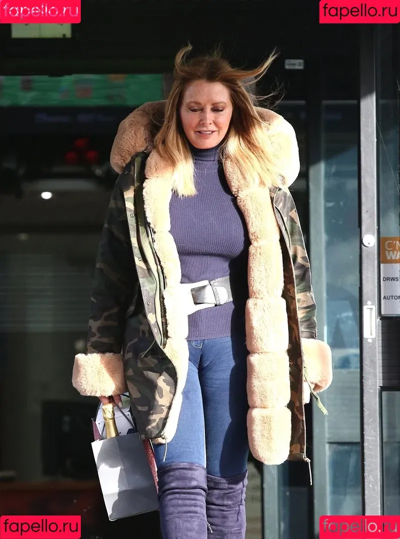 Carol Vorderman Onlyfans Photo Gallery 