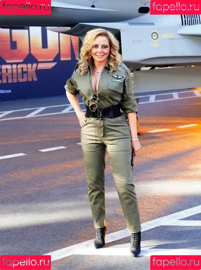 Carol Vorderman Onlyfans Photo Gallery 