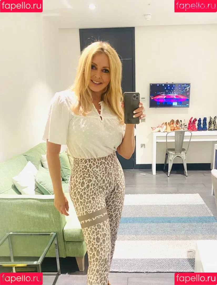 Carol Vorderman Onlyfans Photo Gallery 
