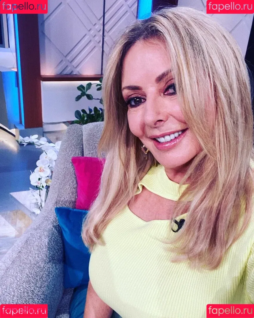 Carol Vorderman Onlyfans Photo Gallery 