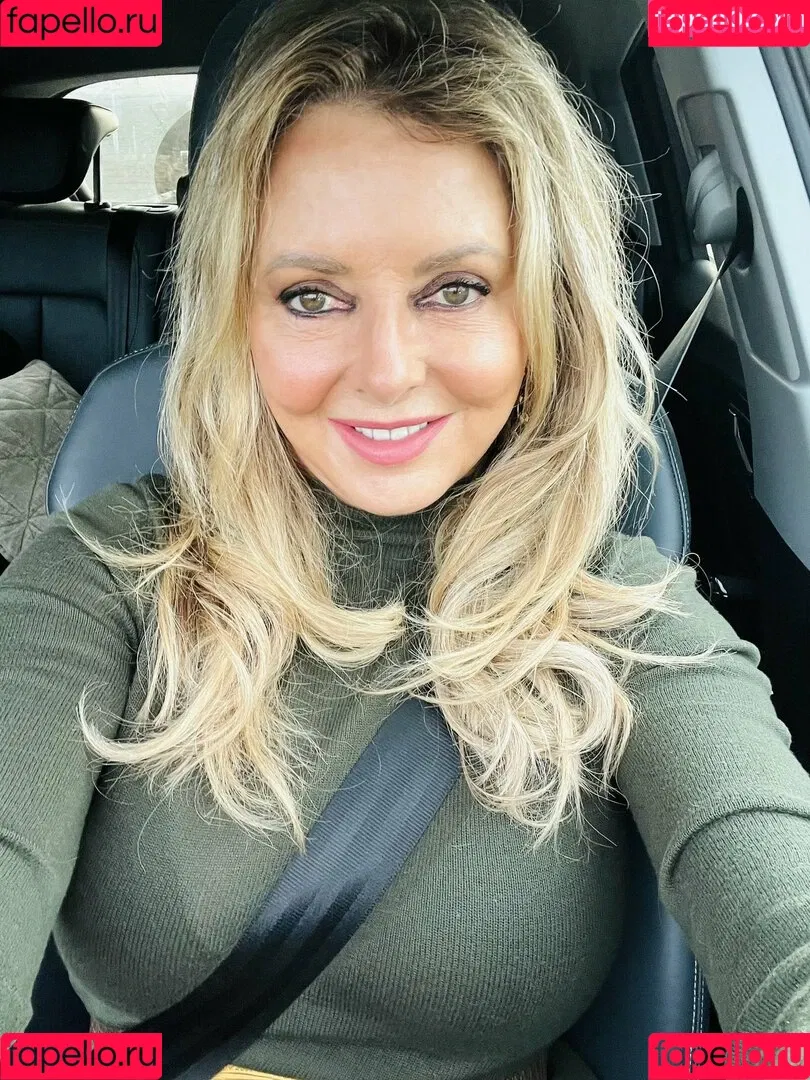 Carol Vorderman Onlyfans Photo Gallery 