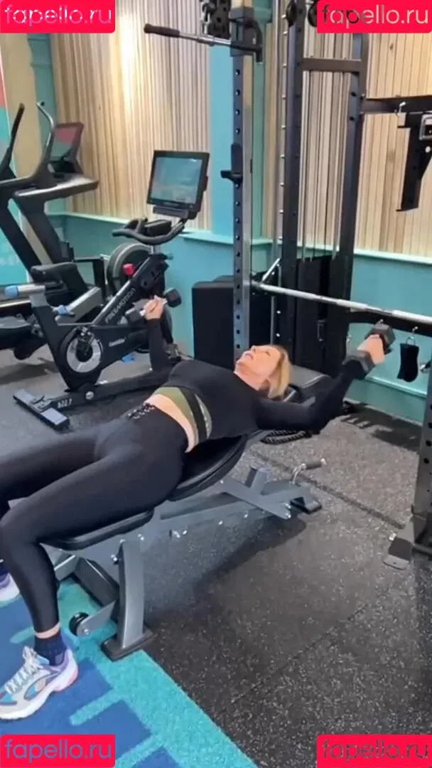 Carol Vorderman Onlyfans Photo Gallery 