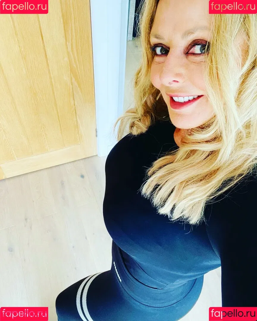 Carol Vorderman Onlyfans Photo Gallery 
