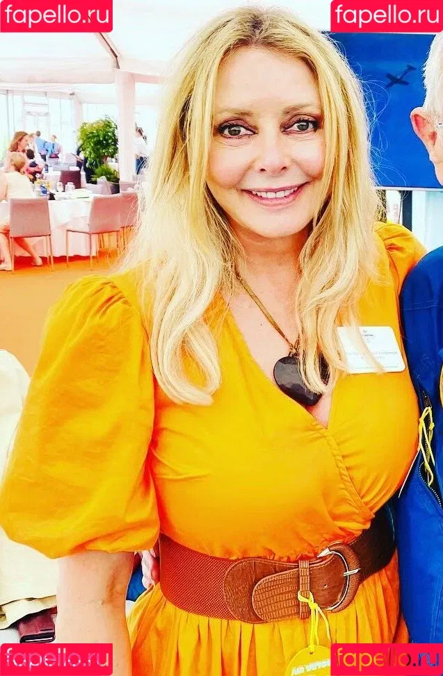 Carol Vorderman Onlyfans Photo Gallery 