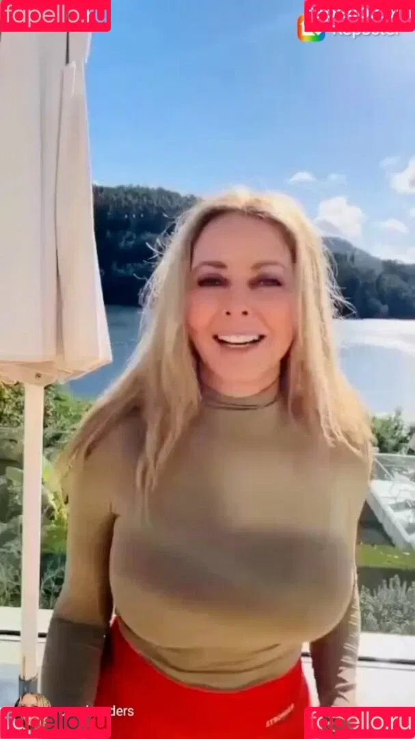 Carol Vorderman Onlyfans Photo Gallery 