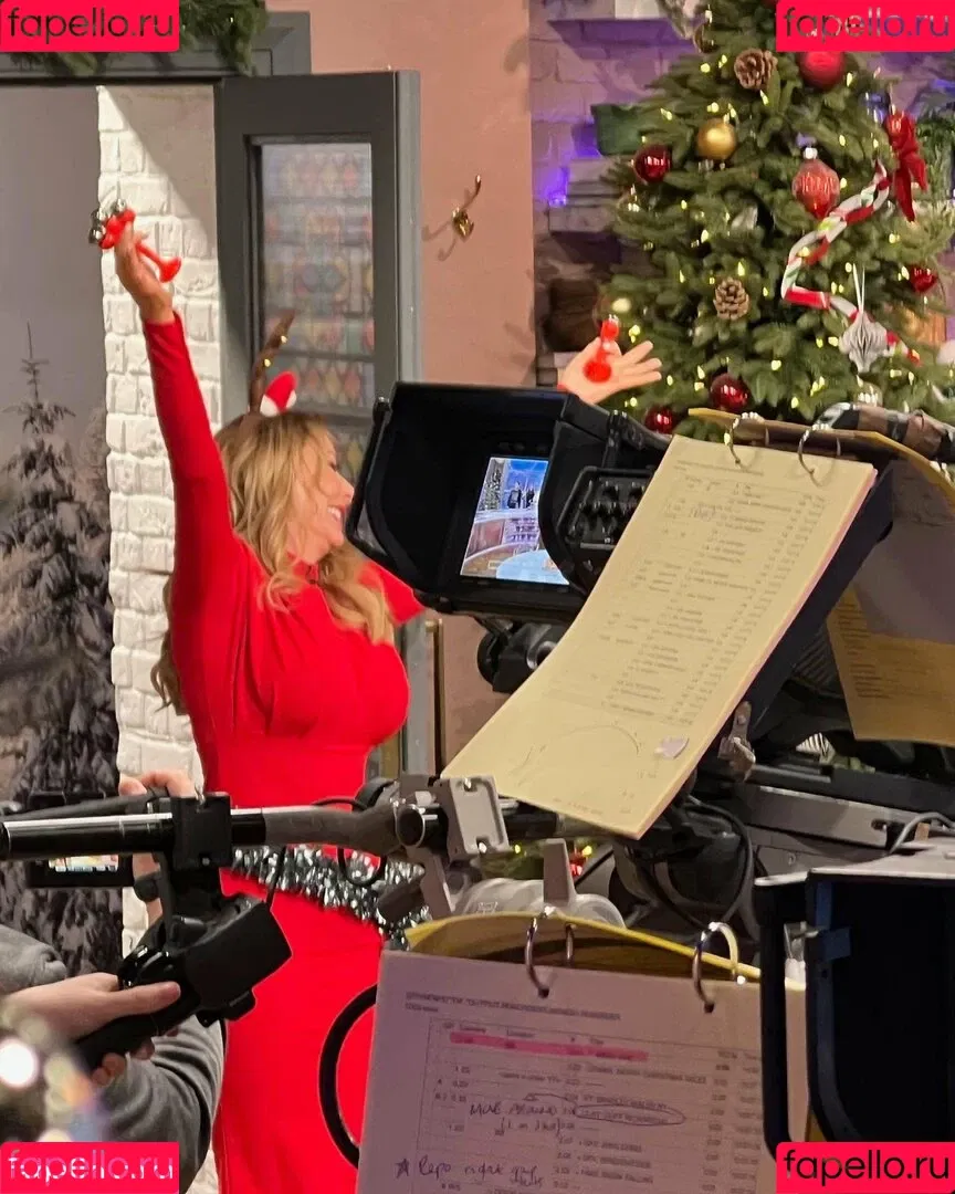 Carol Vorderman Onlyfans Photo Gallery 