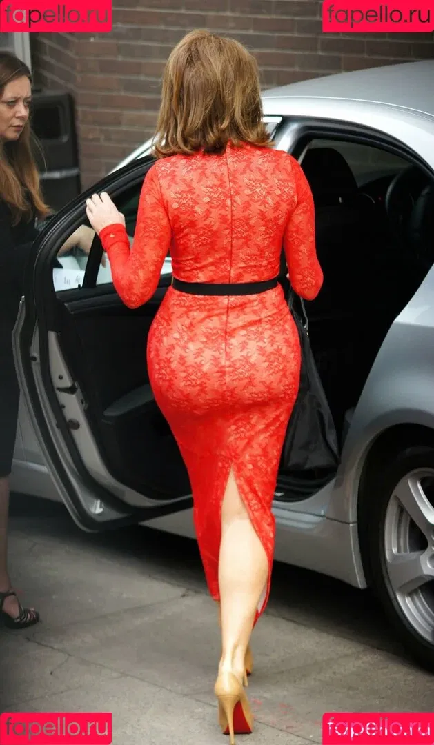 Carol Vorderman Onlyfans Photo Gallery 