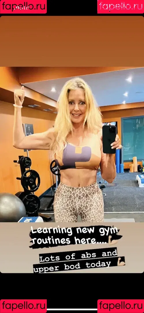 Carol Vorderman Onlyfans Photo Gallery 