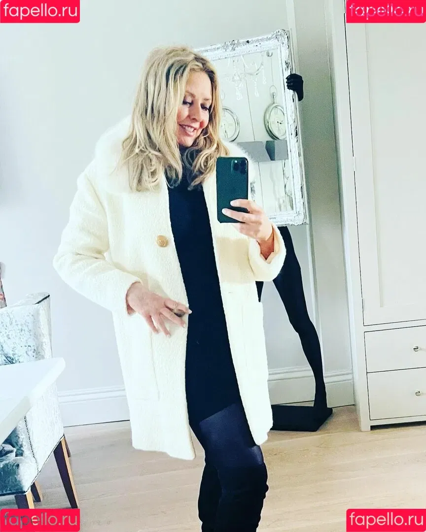 Carol Vorderman Onlyfans Photo Gallery 