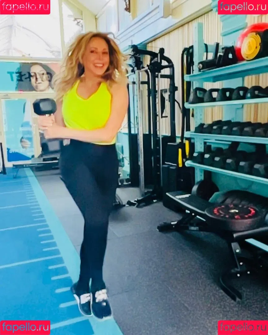 Carol Vorderman Onlyfans Photo Gallery 