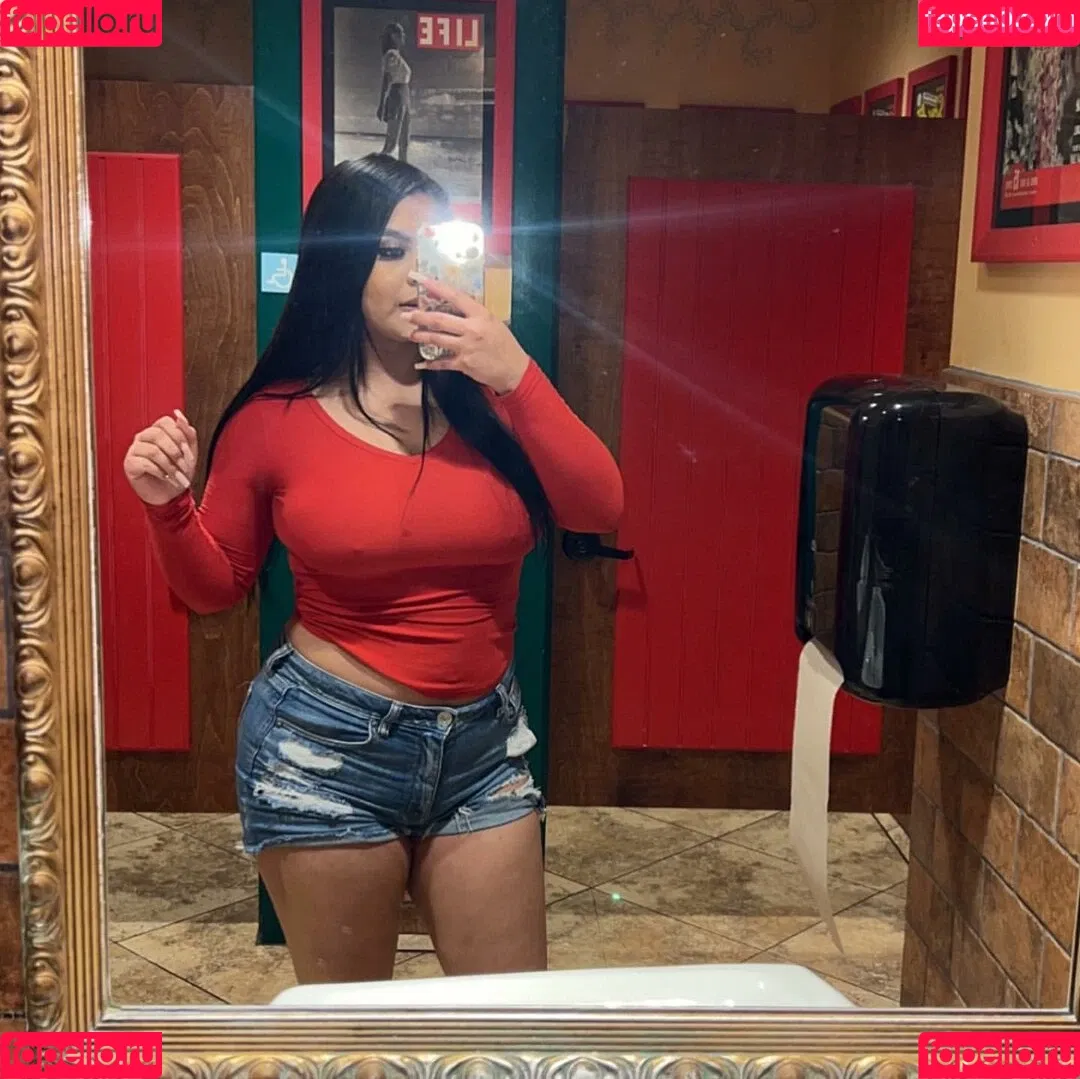 Carolina Corrales Onlyfans Photo Gallery 