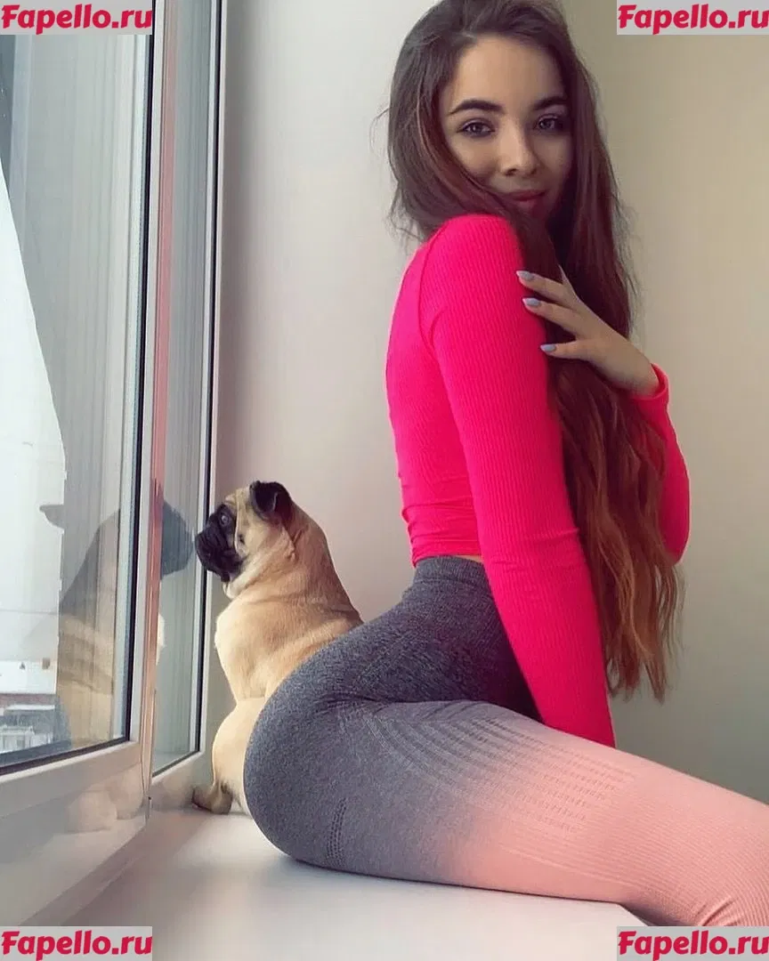 tiynmay Onlyfans Photo Gallery 