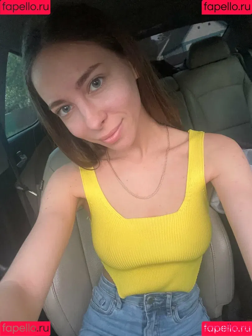 lili_babe Onlyfans Photo Gallery 