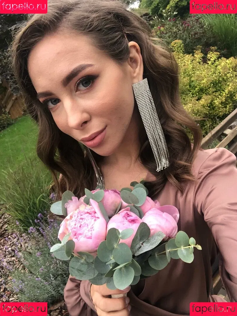 lili_babe Onlyfans Photo Gallery 