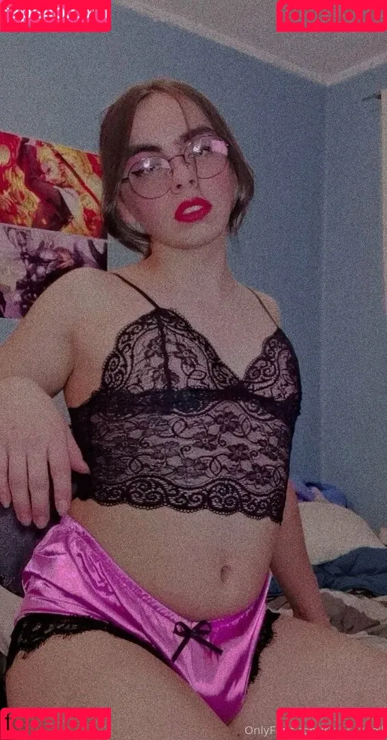 trapsexdoll Onlyfans Photo Gallery 