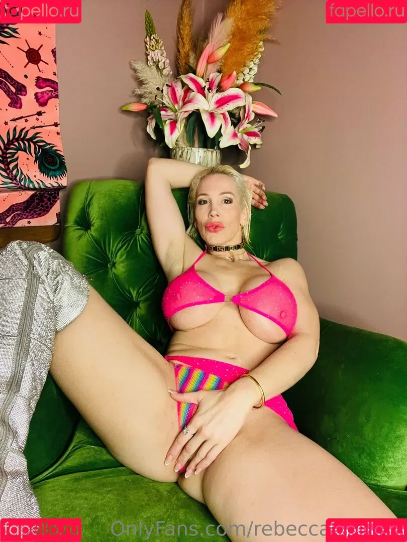 rebeccamoreuk Onlyfans Photo Gallery 