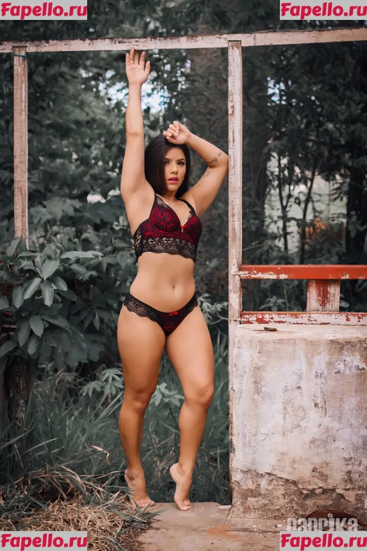 Ana Carolina Onlyfans Photo Gallery 