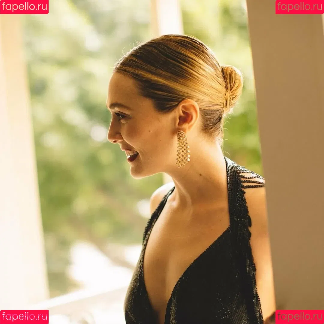 Elizabeth Olsen Onlyfans Photo Gallery 