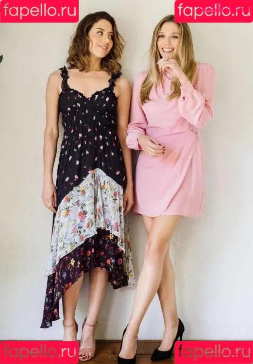 Elizabeth Olsen Onlyfans Photo Gallery 