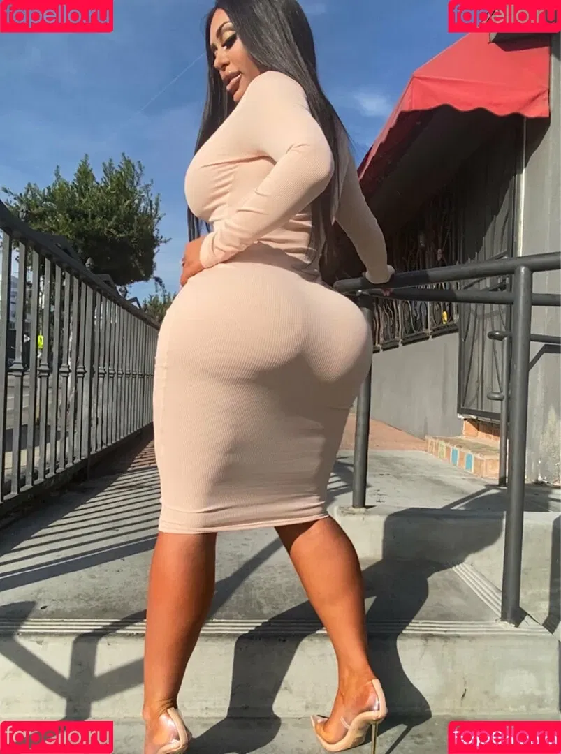mssnewbooty Onlyfans Photo Gallery 