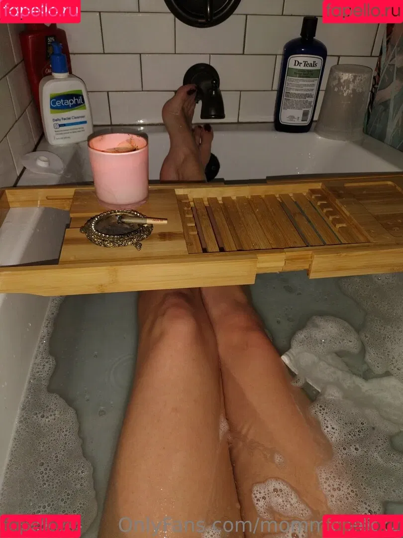 mommyfeetx2 Onlyfans Photo Gallery 