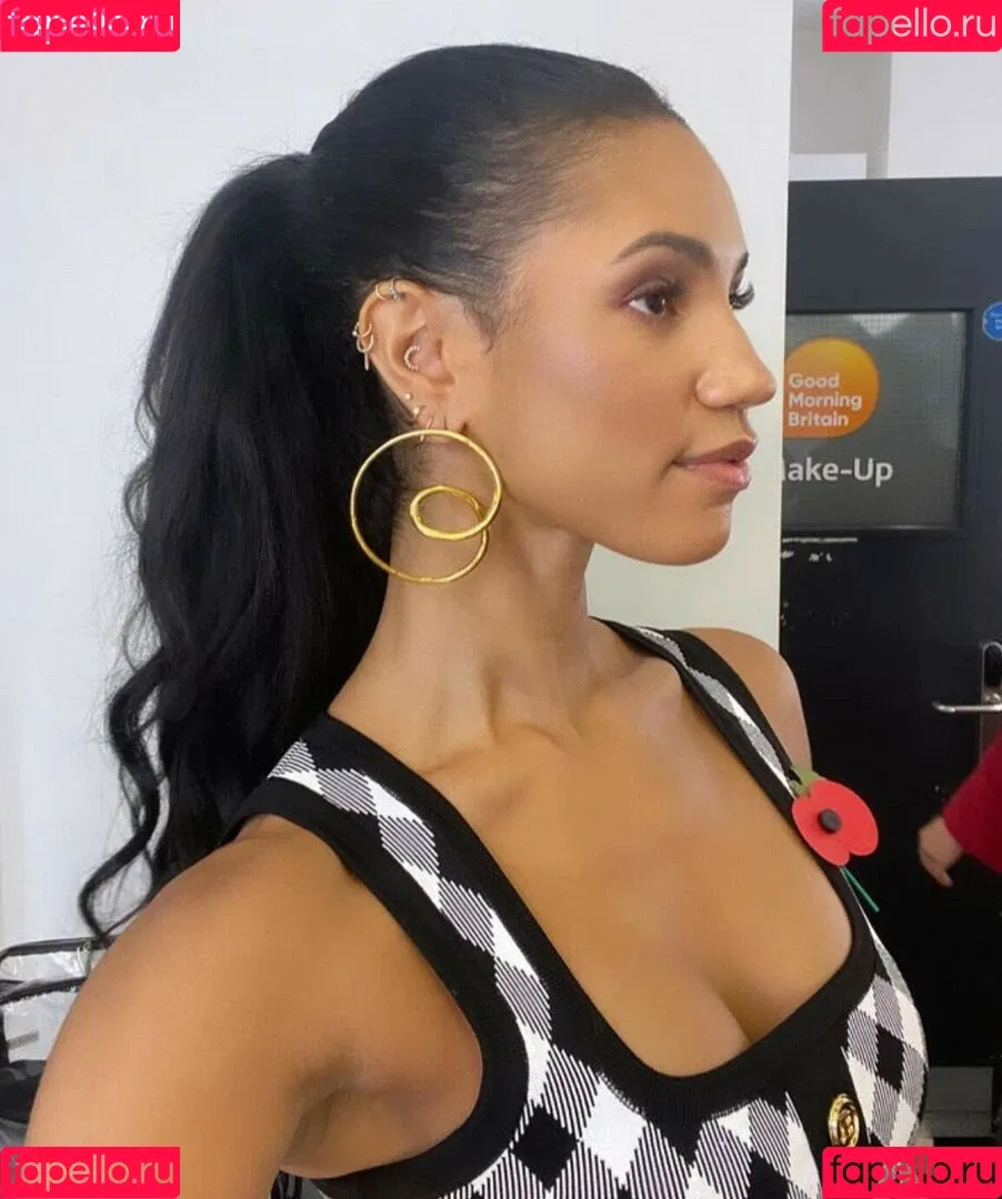 Vick Hope Onlyfans Photo Gallery 