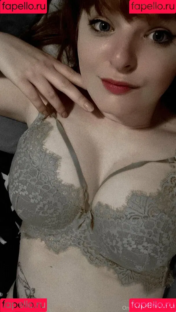 doenill Onlyfans Photo Gallery 