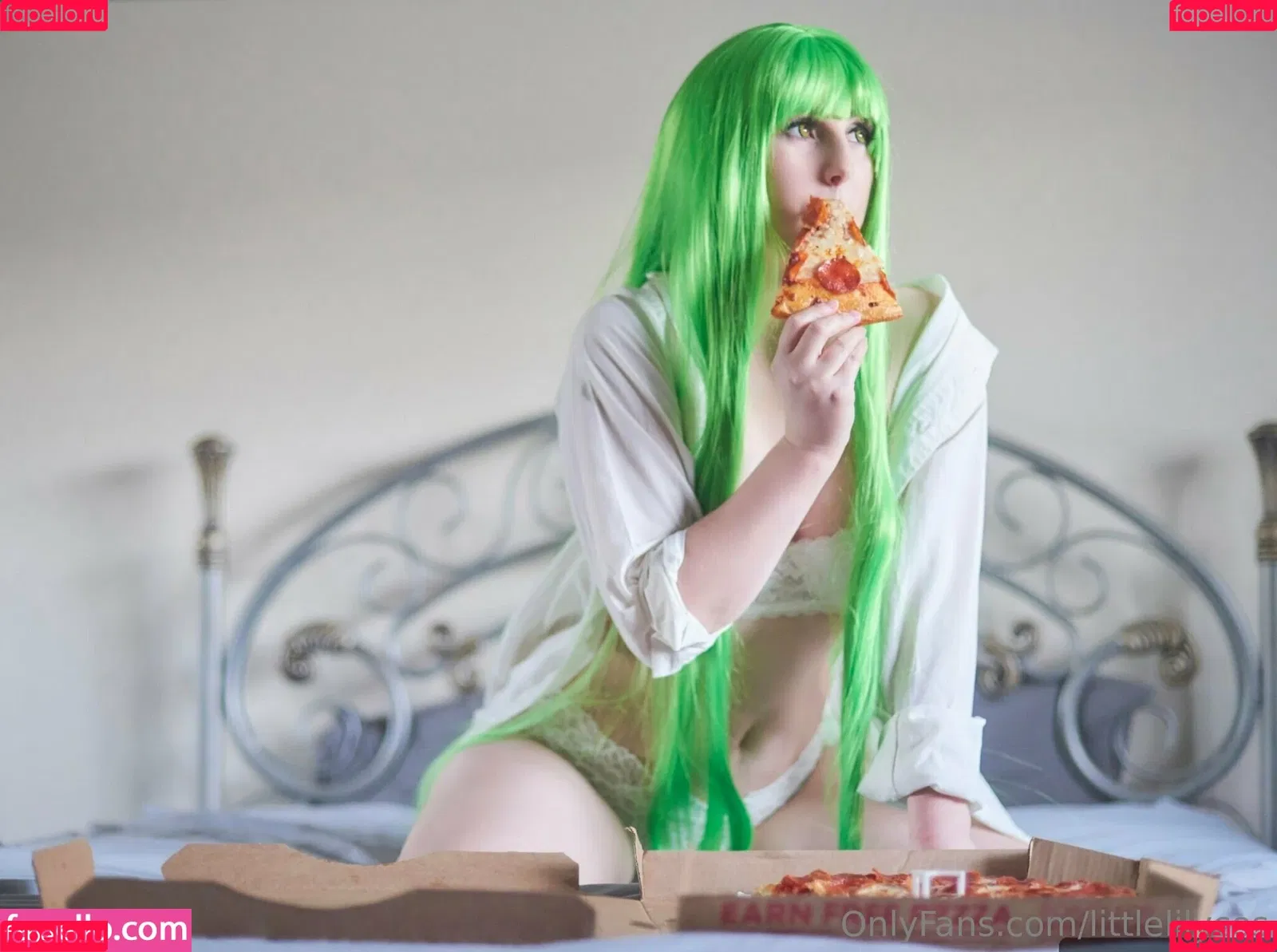 littlelilycos Onlyfans Photo Gallery 