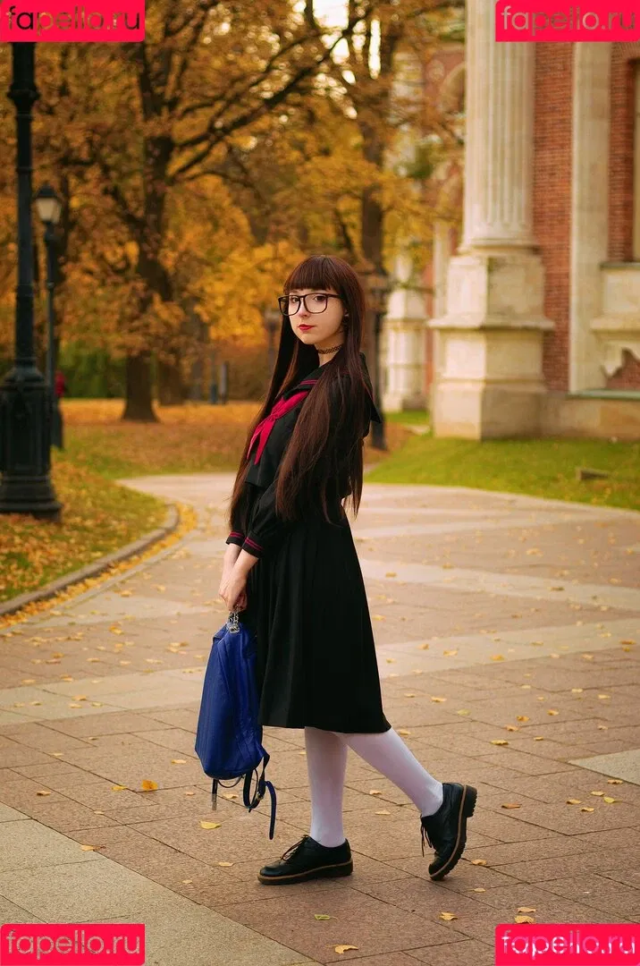 Loli Molly Onlyfans Photo Gallery 