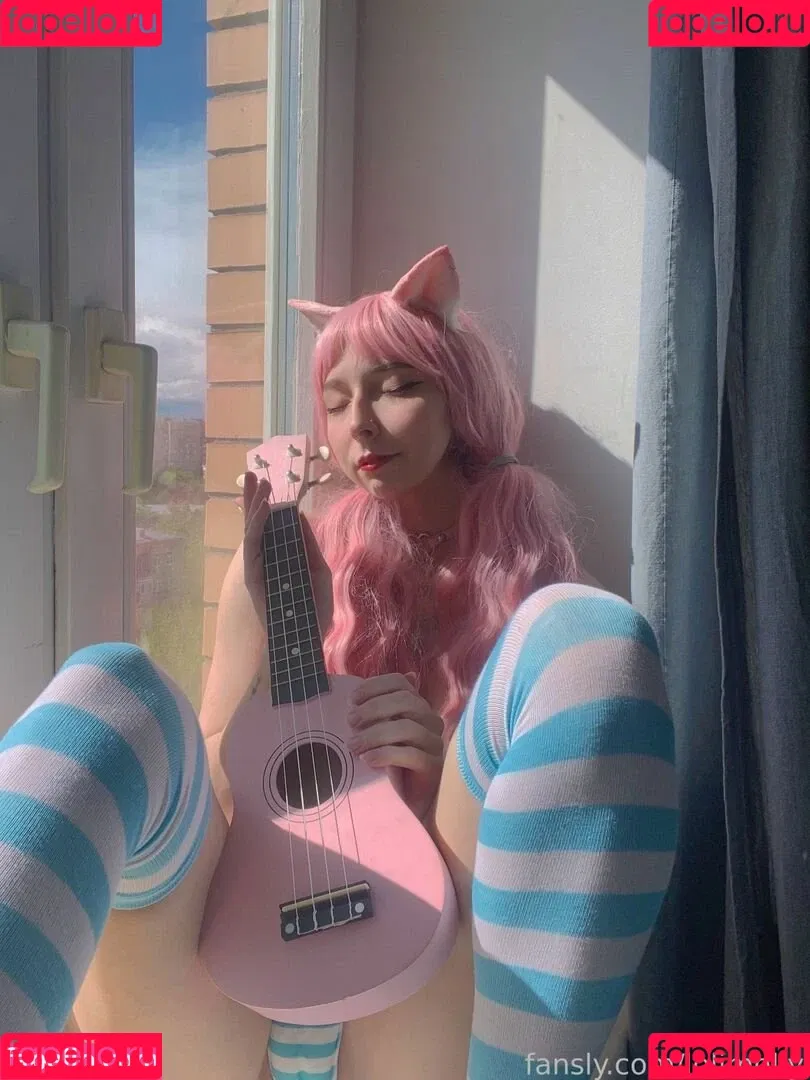 Loli Molly Onlyfans Photo Gallery 