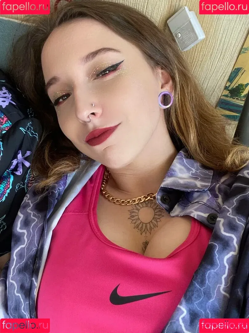 Loli Molly Onlyfans Photo Gallery 