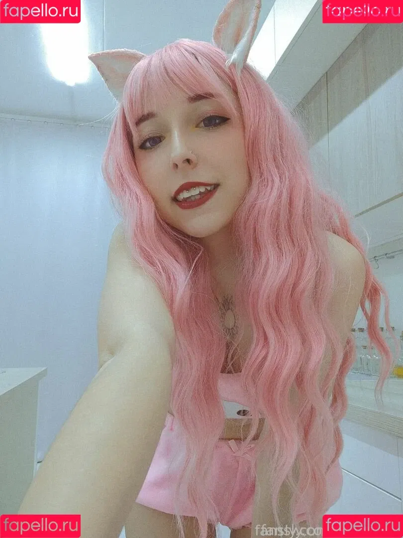 Loli Molly Onlyfans Photo Gallery 