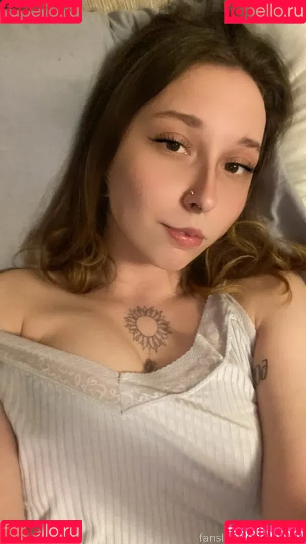 Loli Molly Onlyfans Photo Gallery 